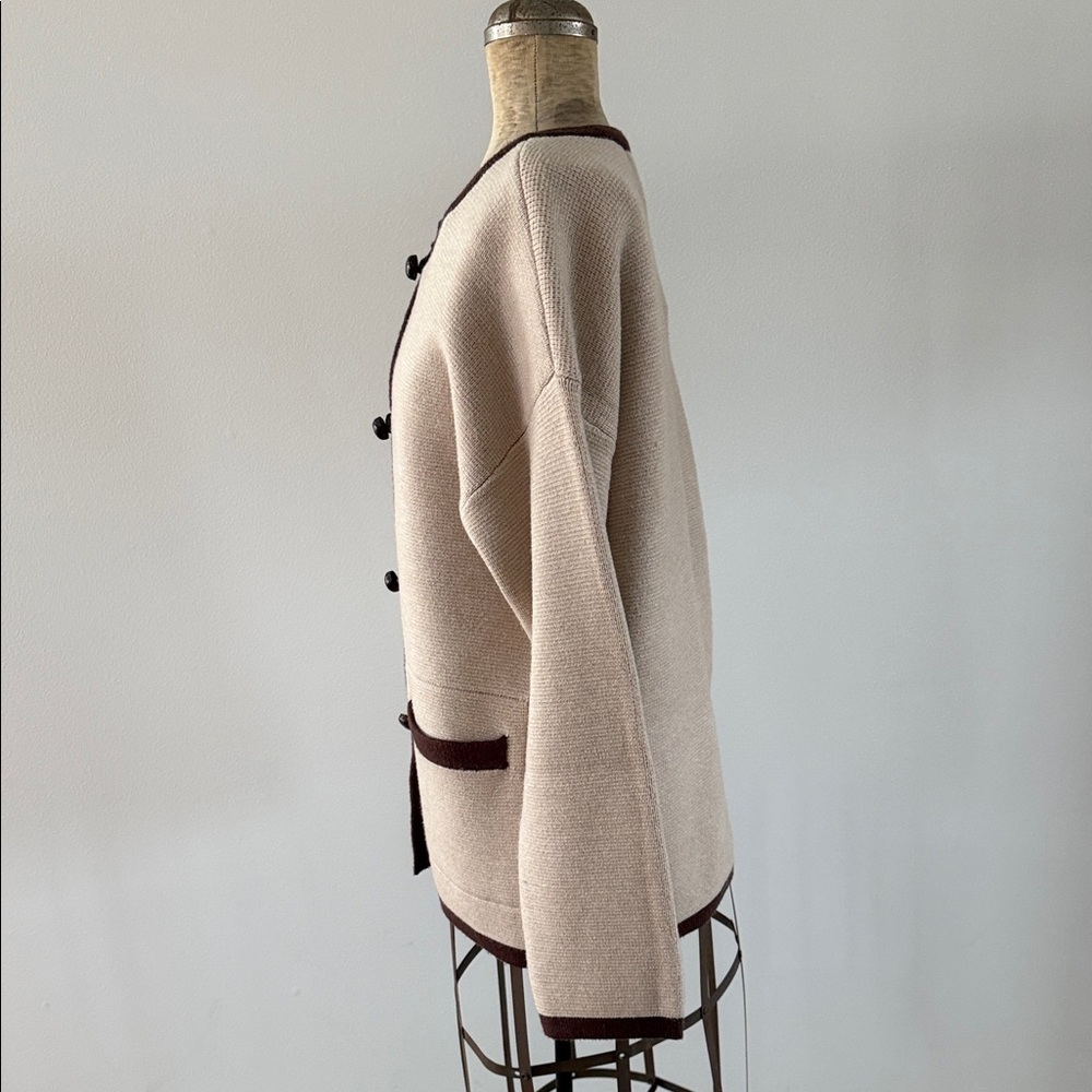 Tahari Women’s Knit Toggle Cardigan Sweater Jacket in  Elegant Beige/Brown Sz-S - Picture 4 of 10